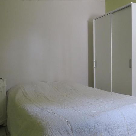 Gite A L Oree Des Bois Villa Lisse Exterior foto